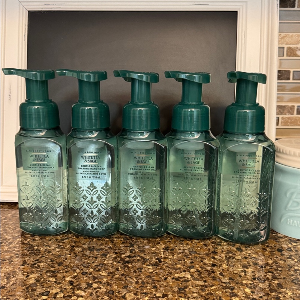 Bath & Body Works White Tea & Sage Foaming Hand Soap - lot of 5